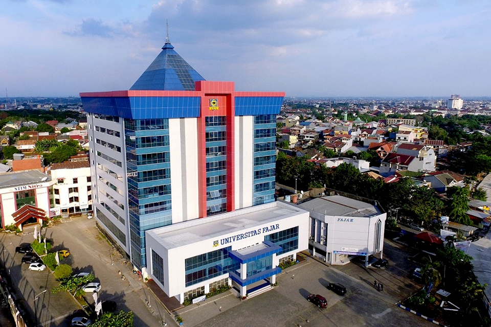 7 Daftar Perguruan Tinggi Swasta di Makassar Terbaik